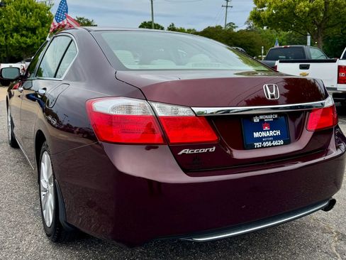 Used 2015 Honda Accord EX image 3