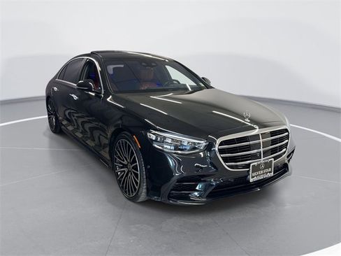 Certified 2022 Mercedes-Benz S 580 4MATIC Sedan image 3