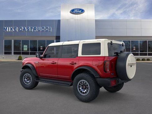 New 2026 Ford Bronco Outer Banks w/ Sasquatch Package image 4