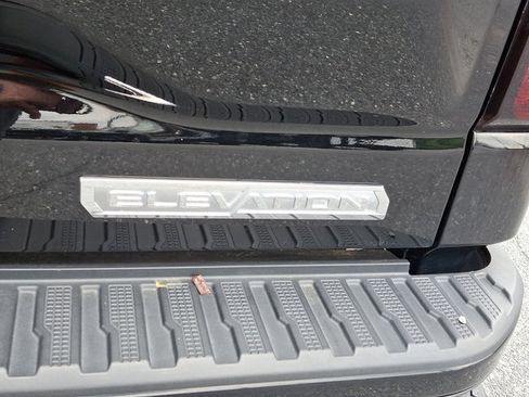 Used 2023 GMC Sierra 1500 Elevation AWD/4WD image 32