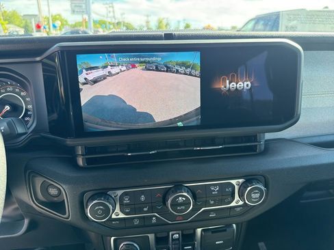New 2026 Jeep Wrangler Unlimited Sport AWD/4WD image 13
