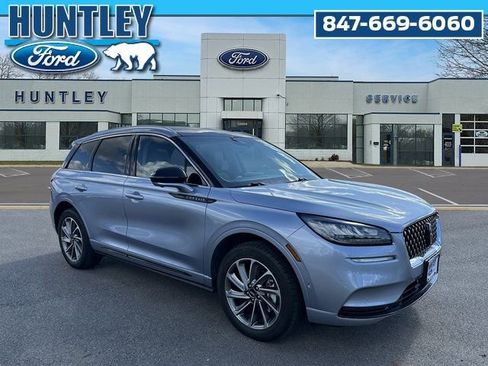 Used 2022 Lincoln Corsair Grand Touring image 4