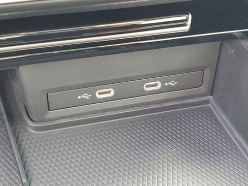 New 2026 Volkswagen Atlas Cross Sport SEL Premium R-Line image 28