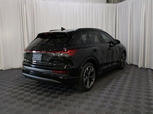 Used 2025 Audi Q4 e-tron Premium Plus AWD/4WD image 24