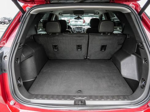 Used 2023 Chevrolet Equinox LT FWD image 12