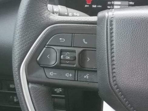 Used 2025 Toyota Sequoia Limited AWD/4WD image 29
