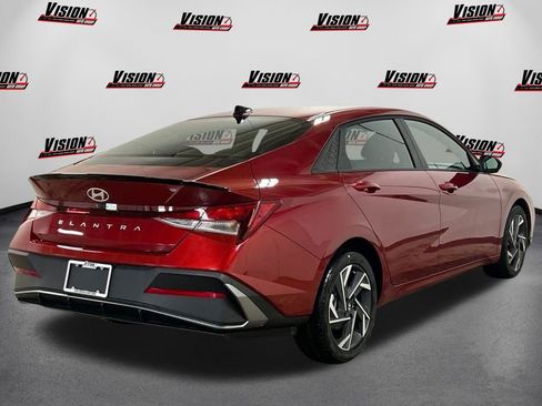 Certified 2025 Hyundai Elantra Sport FWD image 23