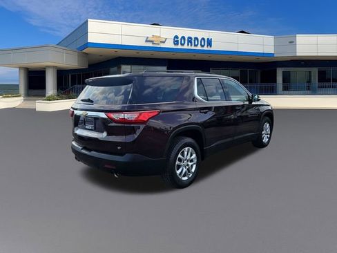 Used 2021 Chevrolet Traverse LT FWD image 6