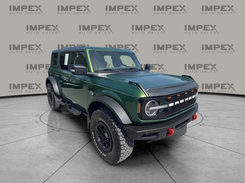 Used 2023 Ford Bronco Wildtrak AWD/4WD image 7