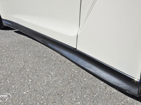 Used 2019 Nissan GT-R Premium image 12