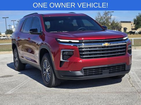 Used 2026 Chevrolet Traverse LT w/ LPO, Floor Liner Package image 3