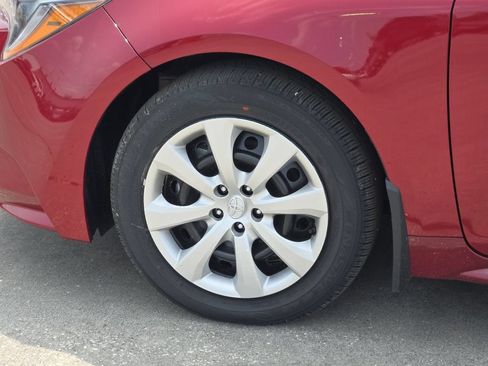 Used 2026 Toyota Corolla LE FWD image 25