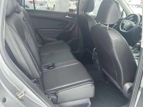 Used 2021 Volkswagen Tiguan SEL image 25