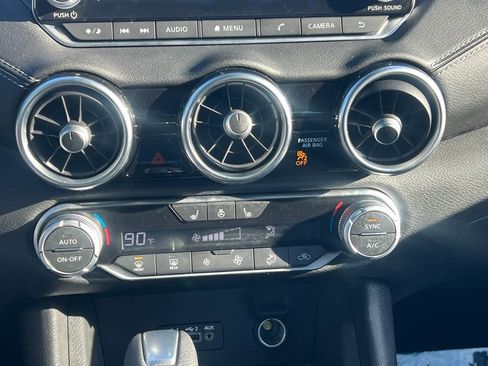 Used 2023 Nissan Sentra SV w/ All-Weather Package image 40