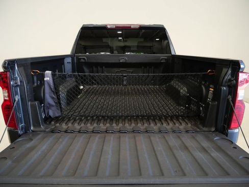 Used 2022 Chevrolet Silverado 1500 LT AWD/4WD image 23