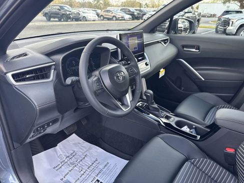 New 2025 Toyota Corolla Cross AWD Hybrid image 15