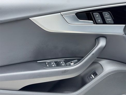 Used 2025 Audi A5 2.0T Premium Plus image 37