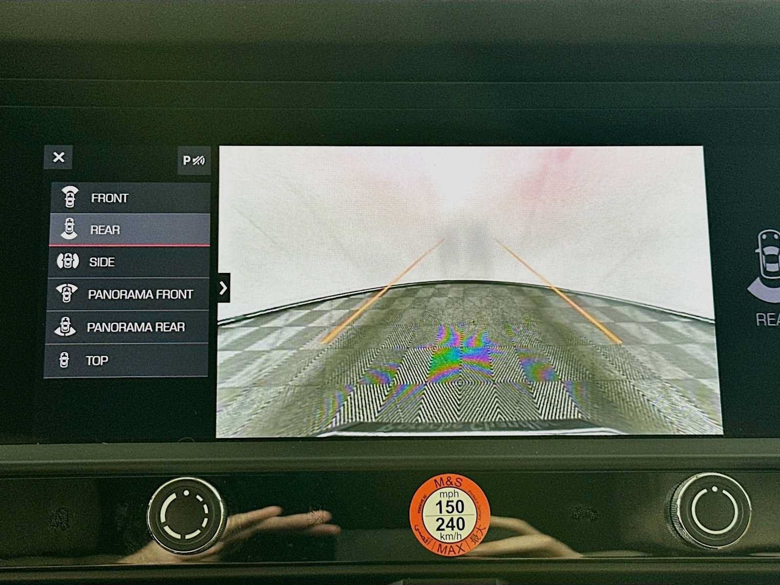 Certified 2026 Porsche Macan AWD/4WD image 19