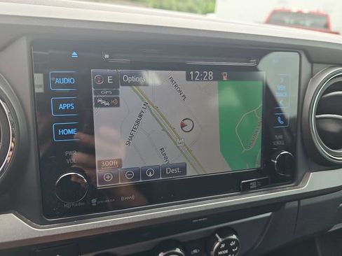 Used 2019 Toyota Tacoma TRD Sport RWD image 24