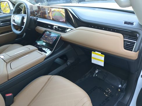 New 2026 INFINITI QX80 Luxe w/ Cargo Package image 11