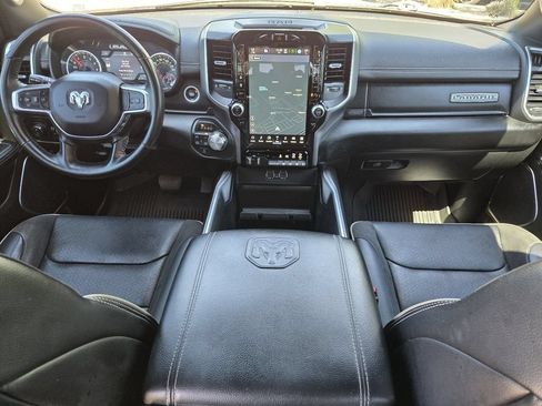 Used 2023 RAM 1500 Laramie AWD/4WD image 2