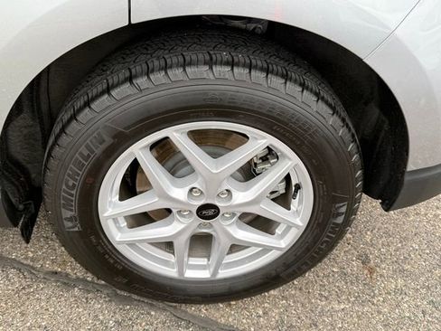 Certified 2024 Ford Edge SEL w/ Convenience Package AWD/4WD image 5