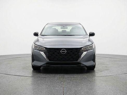 Used 2025 Nissan Sentra SV image 2