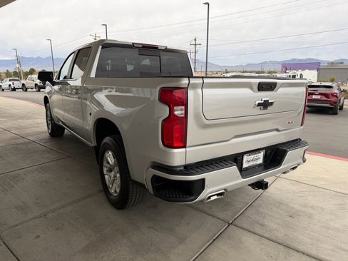 Used 2022 Chevrolet Silverado 1500 RST image 5