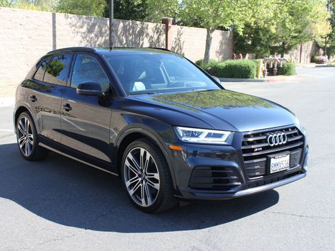 Used 2019 Audi SQ5 Premium Plus w/ Premium Plus Package image 1