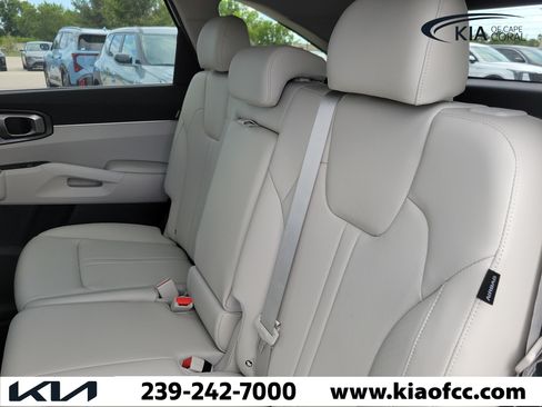 New 2026 Kia Sorento S FWD image 12