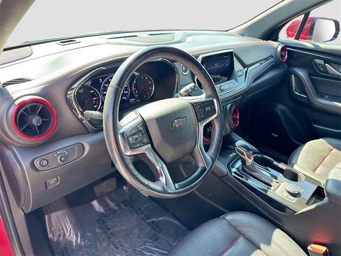 Used 2021 Chevrolet Blazer RS w/ Enhanced Convenience Package image 9