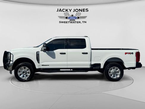 Used 2025 Ford F250 XLT w/ FX4 Off-Road Package AWD/4WD image 2