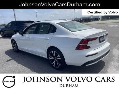 Certified 2025 Volvo S60 B5 Plus FWD image 6