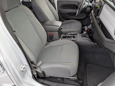 Used 2024 Jeep Wrangler Sport S image 19