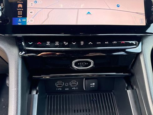 New 2026 Jeep Grand Cherokee Laredo image 16