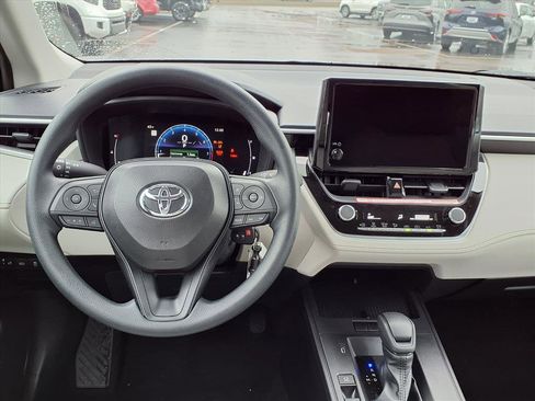 New 2026 Toyota Corolla Cross L image 7