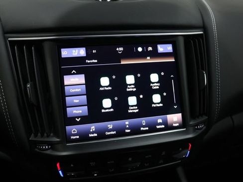 Used 2022 Maserati Levante Modena AWD/4WD image 31
