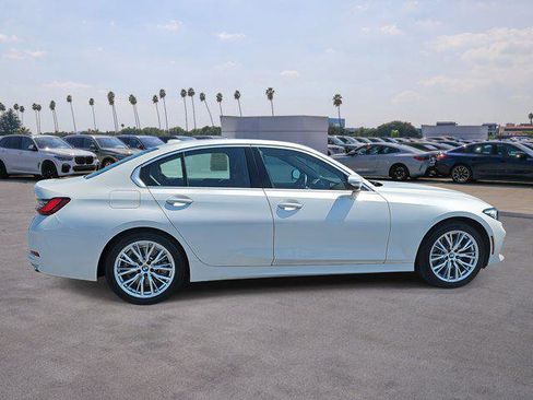 Used 2024 BMW 330i Sedan w/ Convenience Package image 4