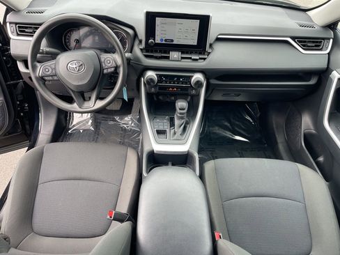 Used 2025 Toyota RAV4 LE image 12