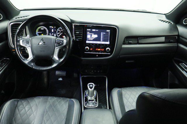 Used 2020 Mitsubishi Outlander GT AWD/4WD image 24