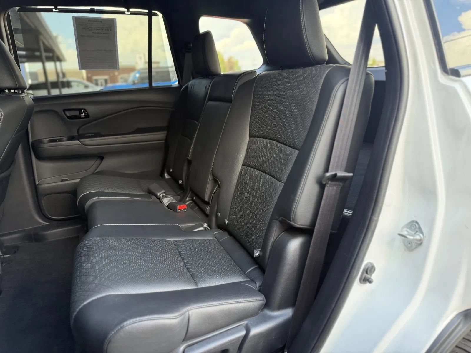 Used 2022 Honda Passport Elite image 15