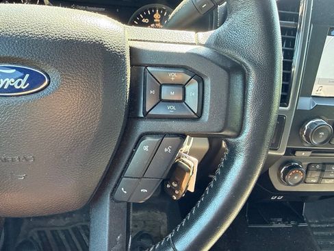 Used 2018 Ford F150 XLT w/ Equipment Group 302A Luxury AWD/4WD image 17
