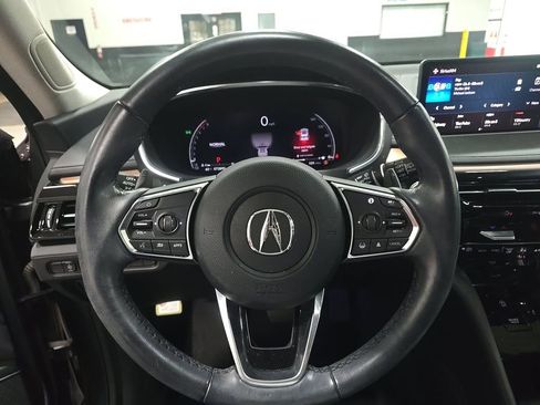 Used 2022 Acura MDX FWD w/ Technology Package image 11