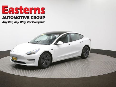 Used 2023 Tesla Model 3 Standard Range image 53