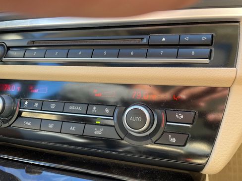 Used 2015 BMW 528i Sedan image 39