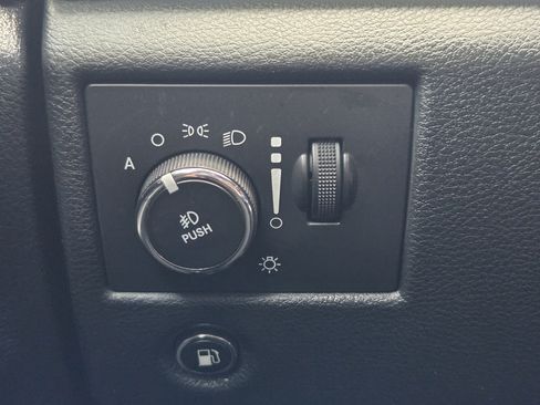 Used 2015 Jeep Grand Cherokee Limited RWD image 17