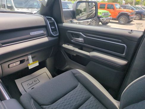 New 2026 RAM 1500 Big Horn AWD/4WD image 17