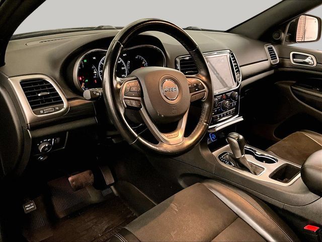 Used 2021 Jeep Grand Cherokee Laredo X AWD/4WD image 12