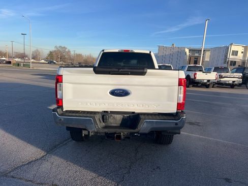 Used 2019 Ford F350 XLT w/ XLT Value Package image 9
