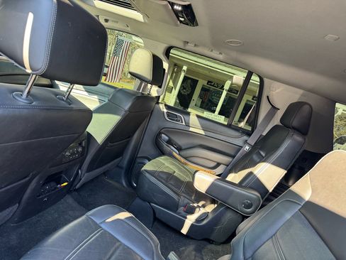 Used 2017 GMC Yukon Denali w/ Open Road Package image 32